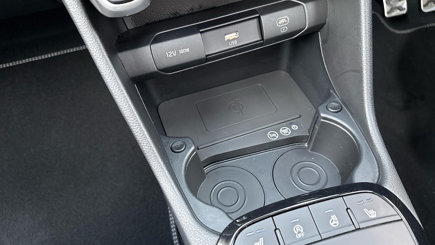 Used Kia Picanto 2024 for sale - 76371018: Photo 40