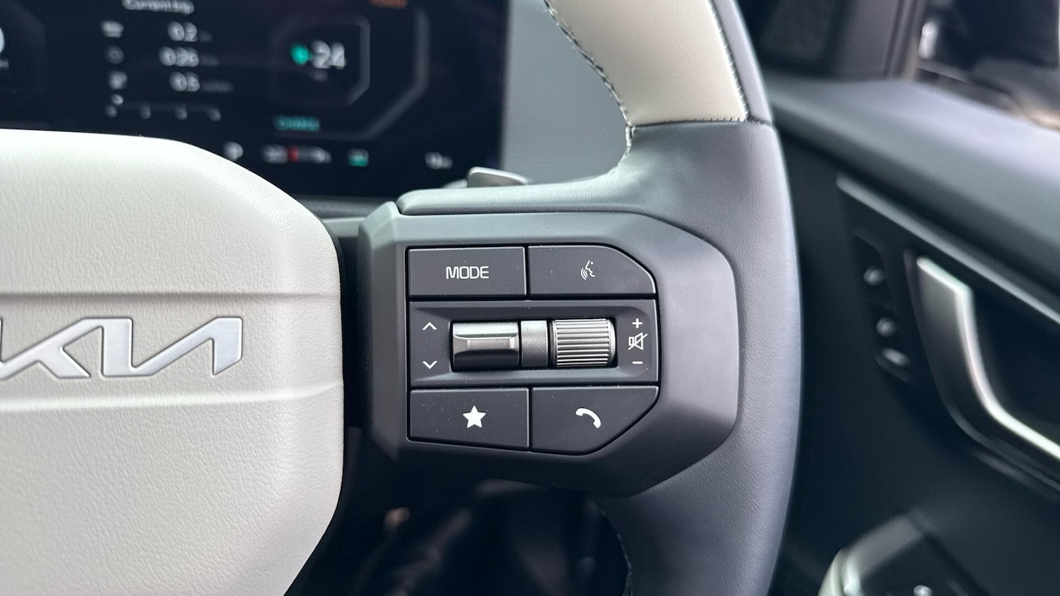 Used Kia EV6 2025 for sale - 76398974: Photo 46