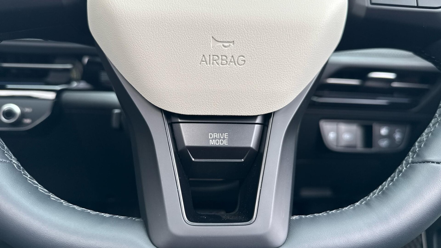 Used Kia EV6 2025 for sale - 76398974: Photo 48