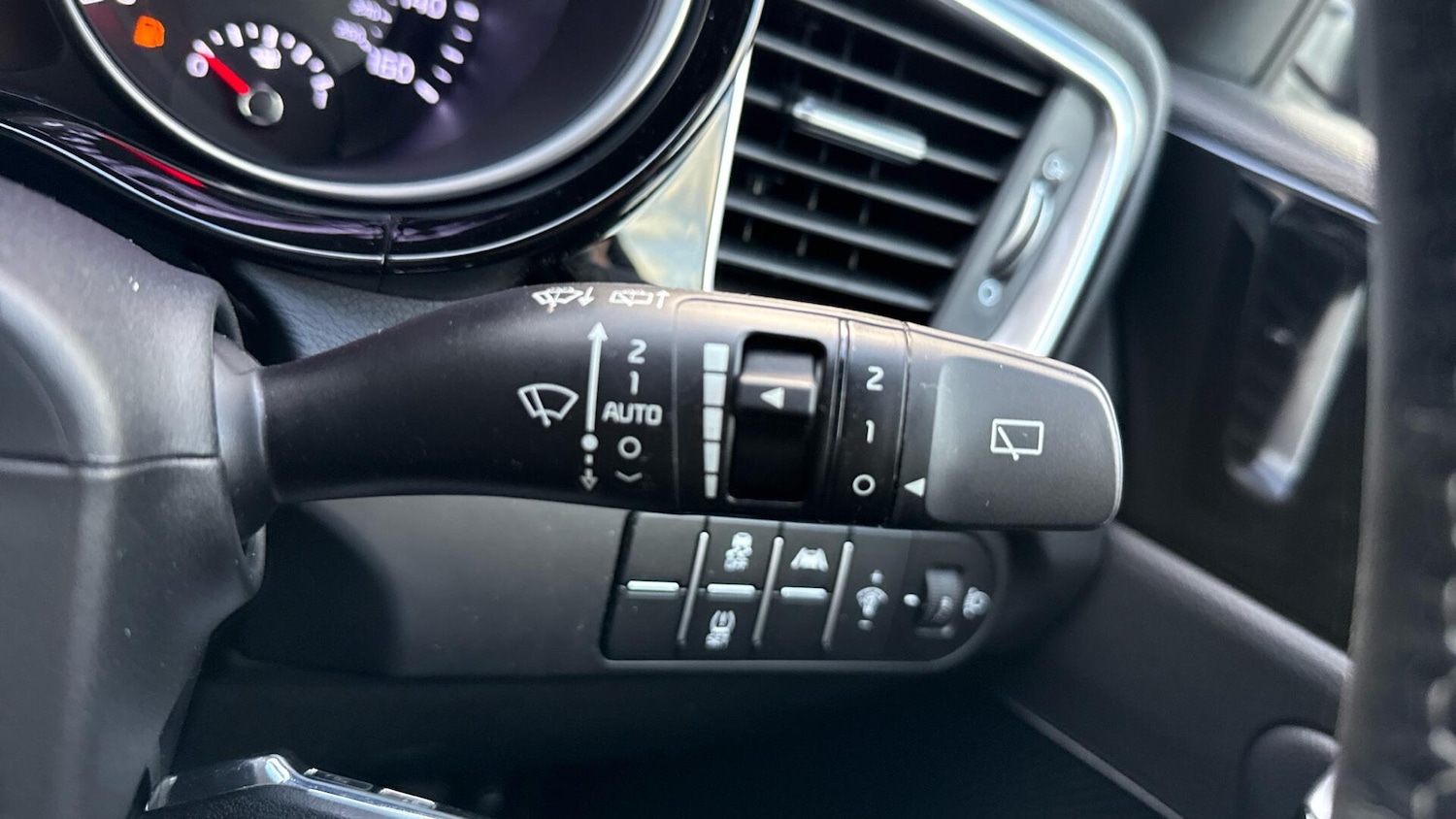 Used Kia Ceed 2025 for sale - 76306945: Photo 37