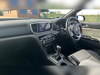 Used Kia Sportage 2021 for sale - 77673096: Photo