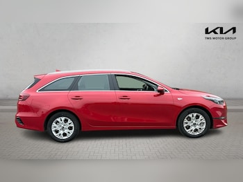 Used Kia Ceed 2025 for sale - 77673067: Photo