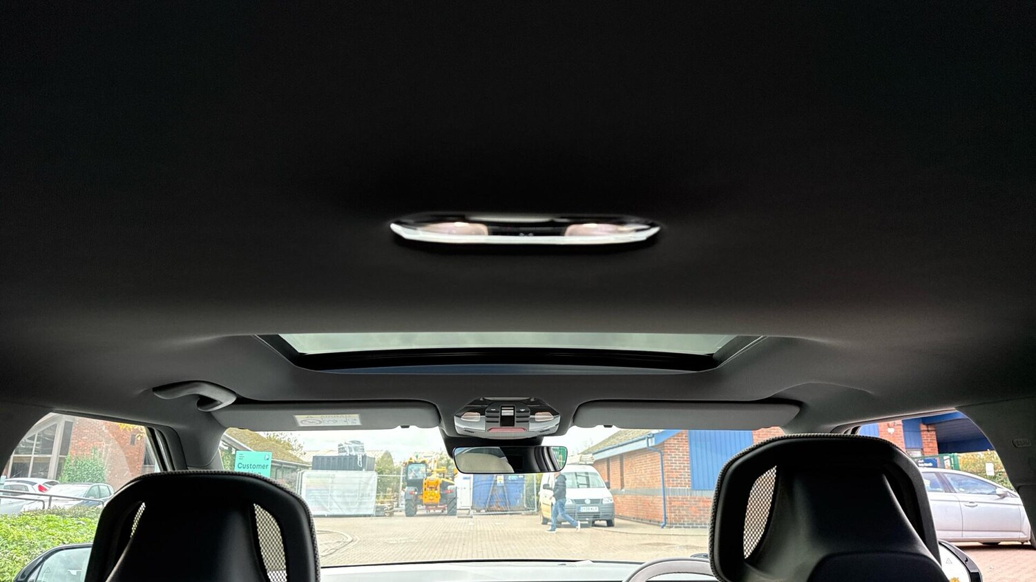 Used Kia EV3 2025 for sale - 77673131: Photo 14