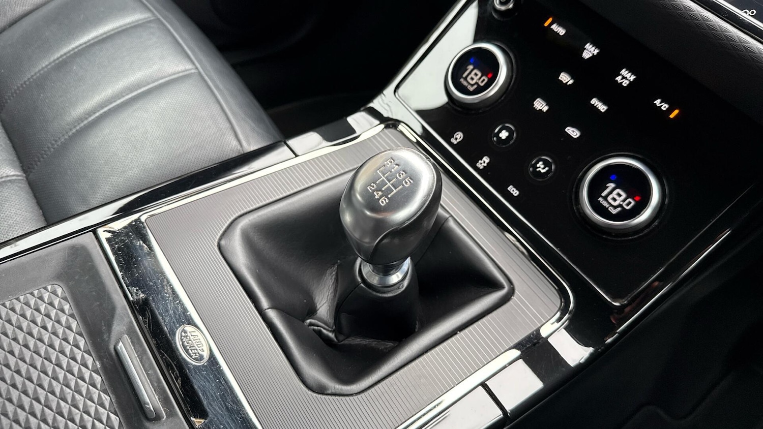 Used Land Rover Range Rover Evoque 2019 for sale - 76457388: Photo 42