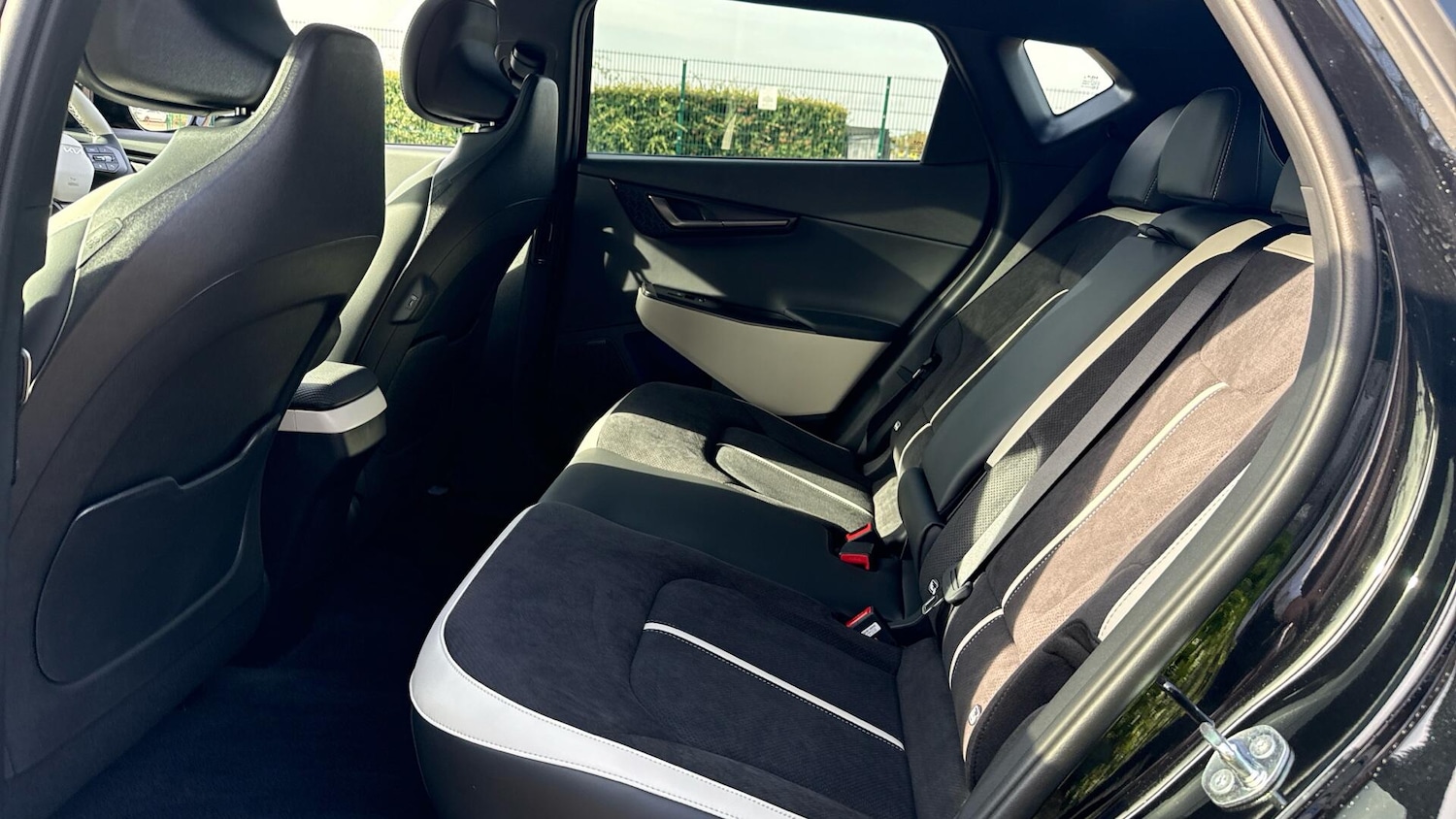 Used Kia EV6 2025 for sale - 76307900: Photo 12