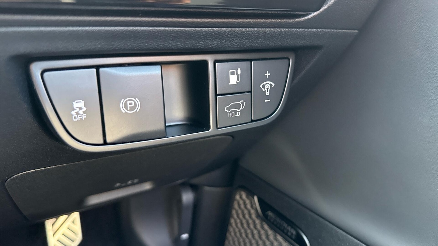 Used Kia EV6 2025 for sale - 76307900: Photo 43