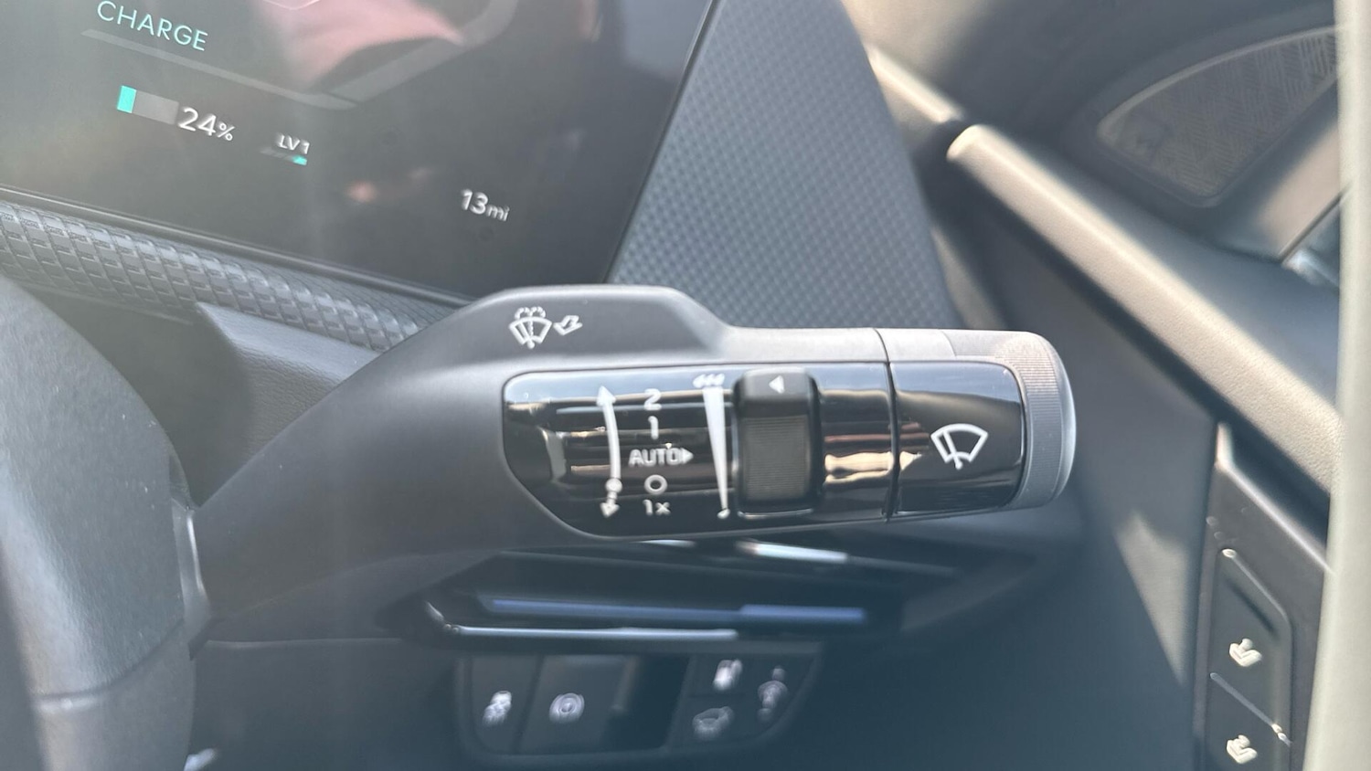 Used Kia EV6 2025 for sale - 76307900: Photo 44