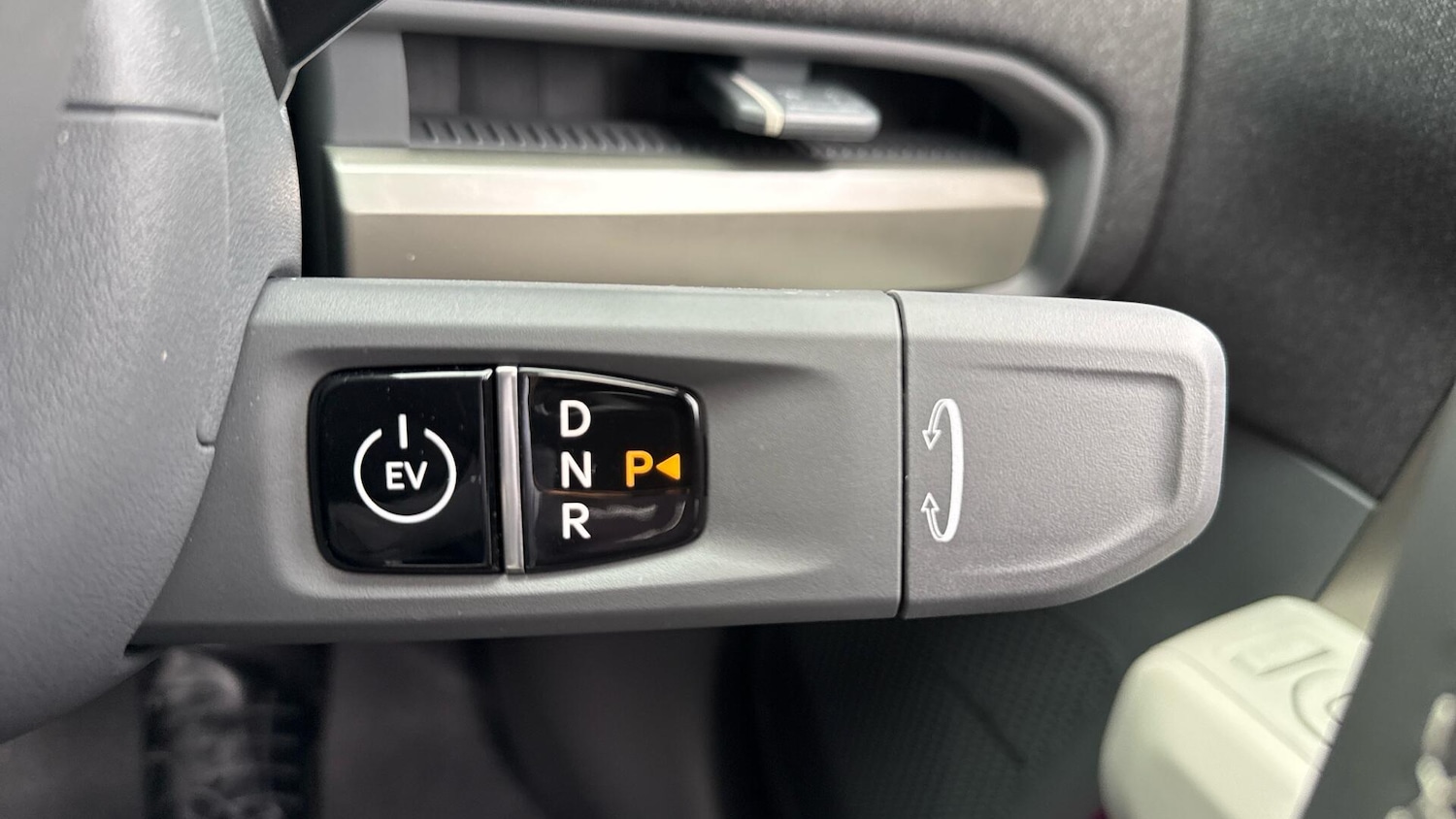 Used Kia EV3 2025 for sale - 77143661: Photo 47