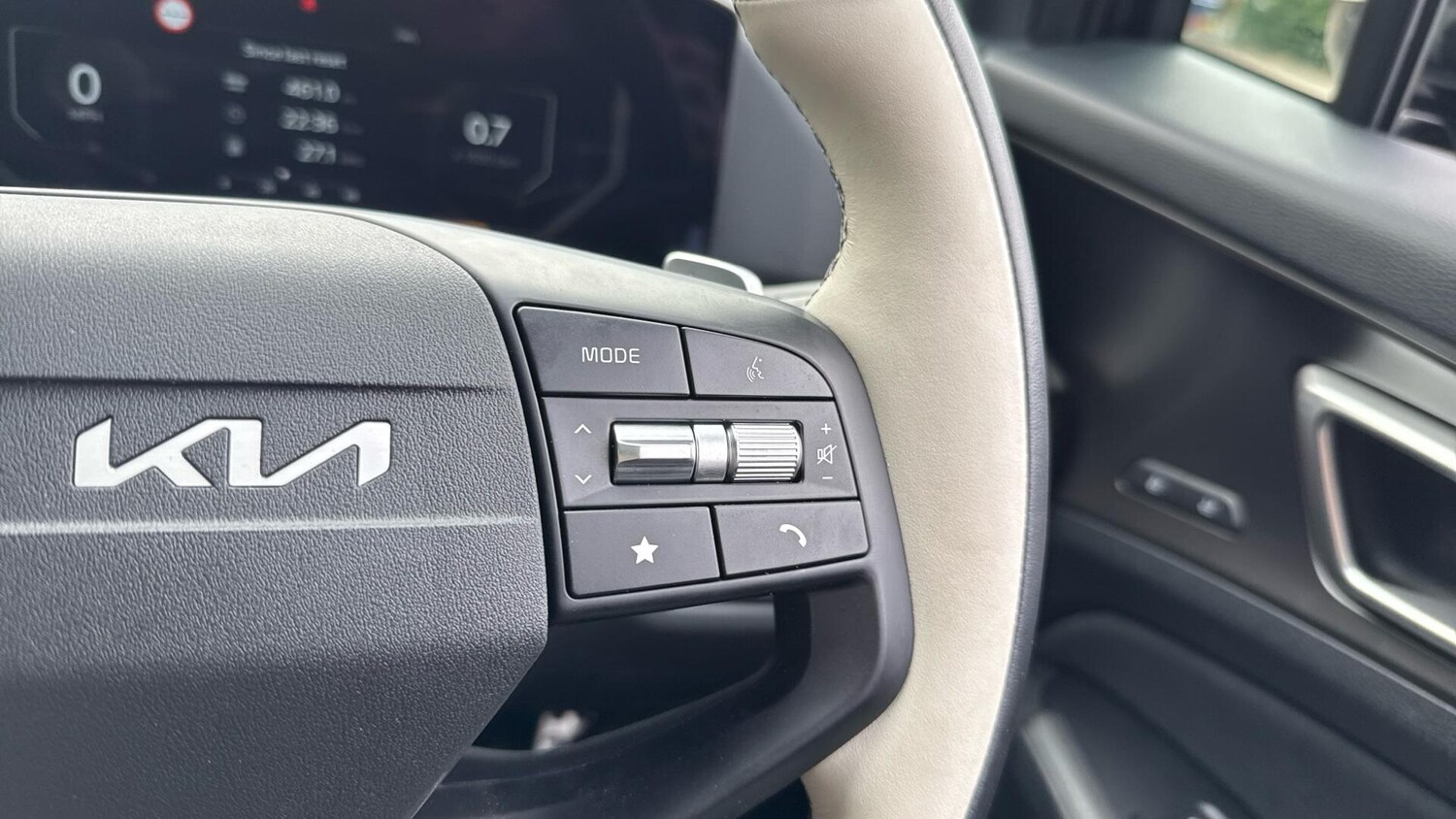 Used Kia Sportage 2025 for sale - 77673084: Photo 44