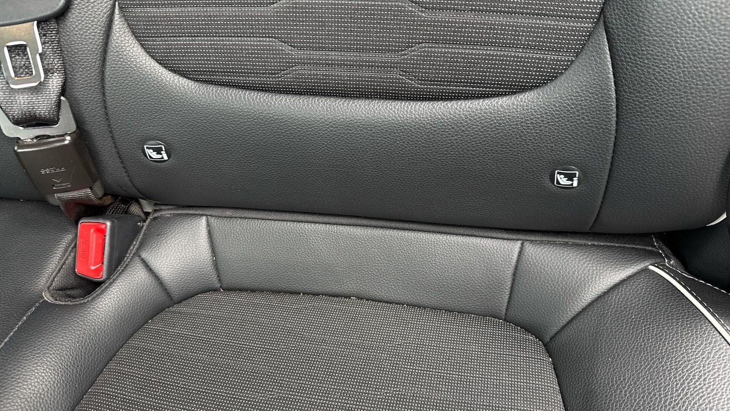 Used Kia Stonic 2022 for sale - 76306415: Photo 21