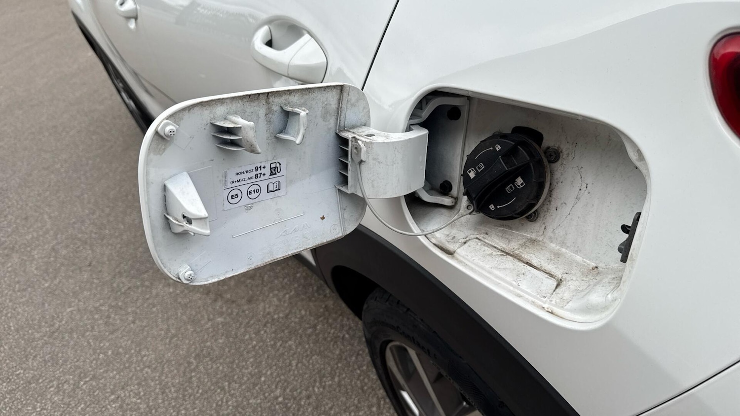 Used Kia Stonic 2022 for sale - 76306415: Photo 23