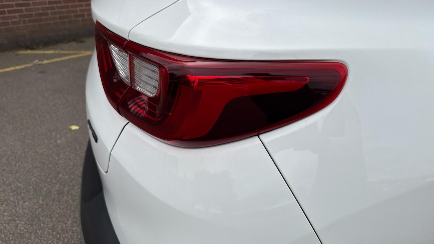 Used Kia Stonic 2022 for sale - 76306415: Photo 29