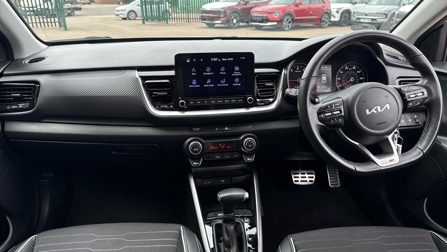 Used Kia Stonic 2022 for sale - 76306415: Photo 6