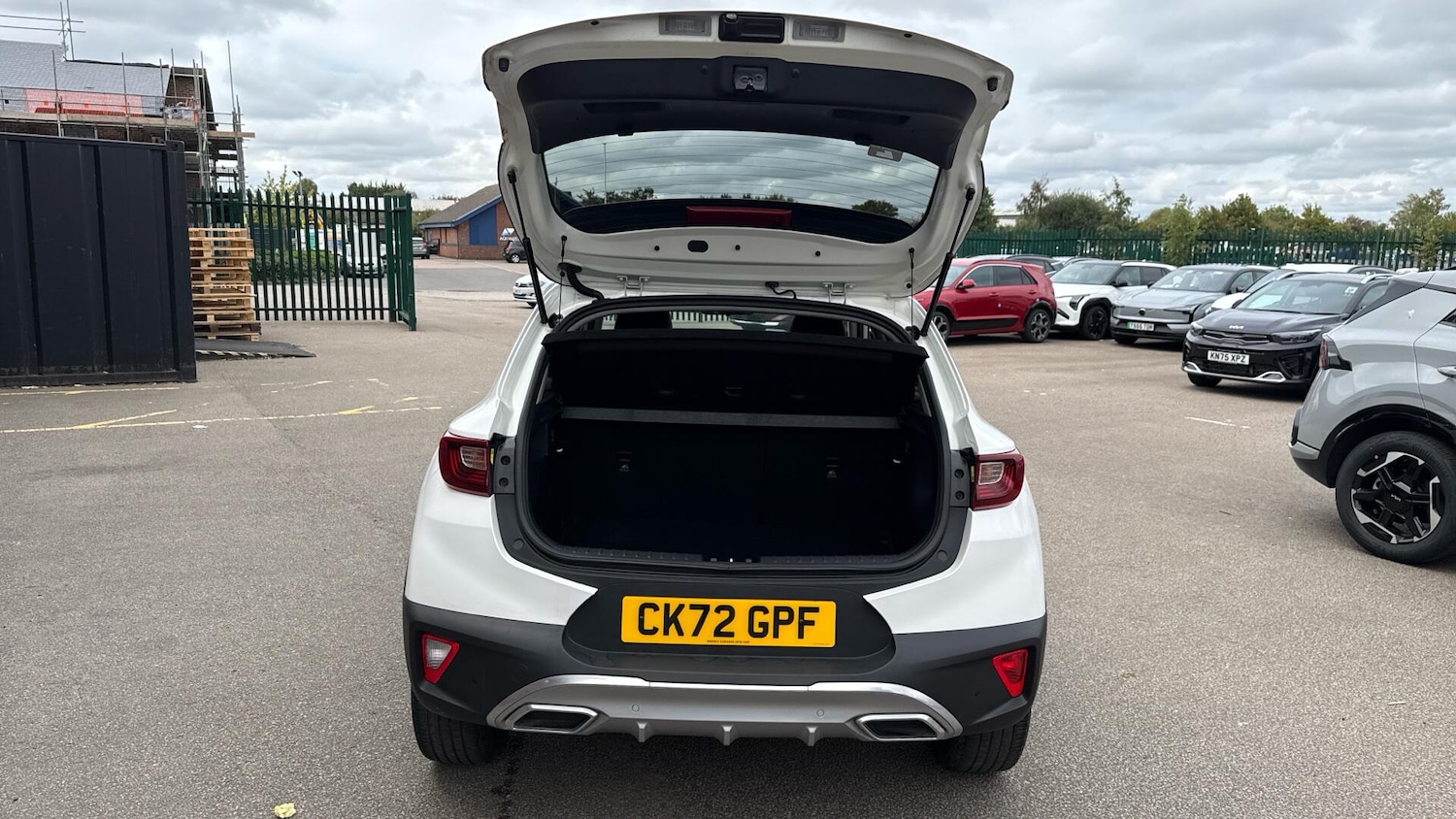 Used Kia Stonic 2022 for sale - 76306415: Photo 8