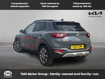 Used Kia Stonic 2021 for sale - 79532993: Photo