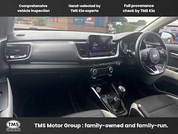 Used Kia Stonic 2021 for sale - 79532993: Photo