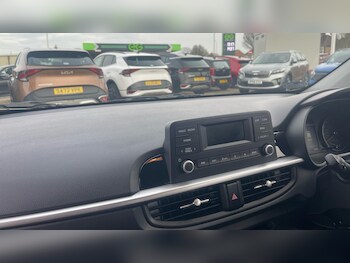 Used Kia Picanto 2024 for sale - 77174610: Photo