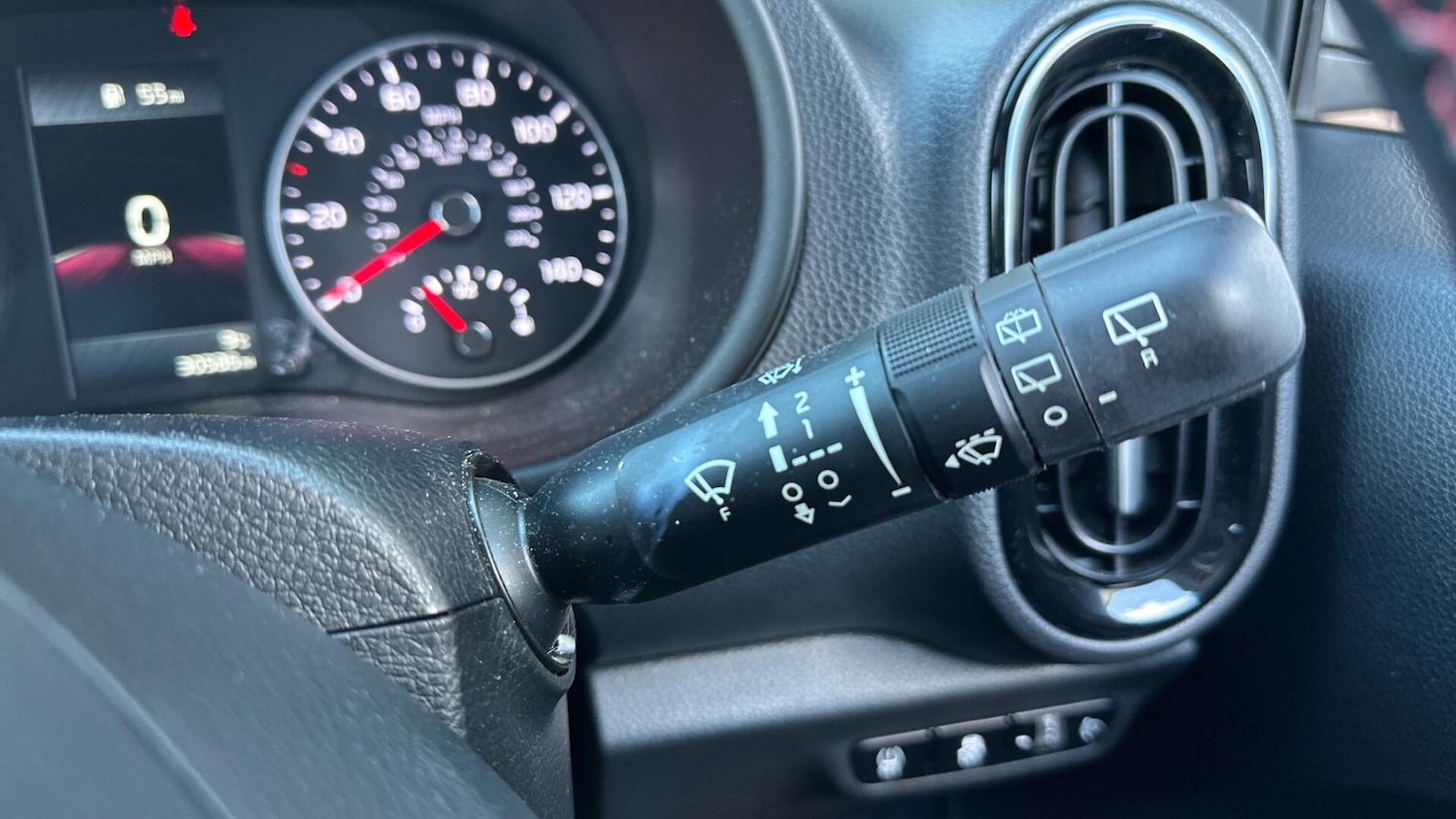 Used Kia Picanto 2023 for sale - 77671012: Photo 28