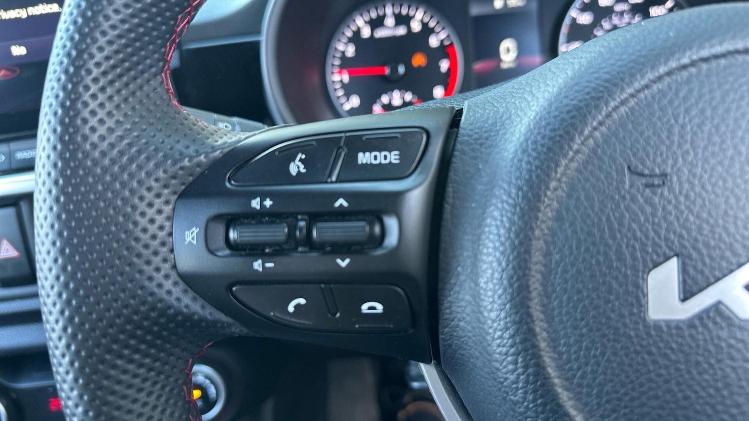 Used Kia Picanto 2023 for sale - 77671012: Photo 29