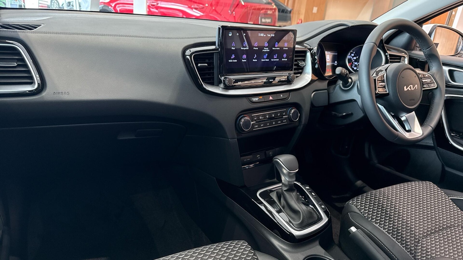 Used Kia XCeed 2025 for sale - 76388470: Photo 3