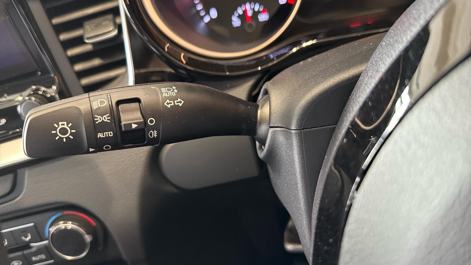 Used Kia XCeed 2025 for sale - 76388470: Photo 36