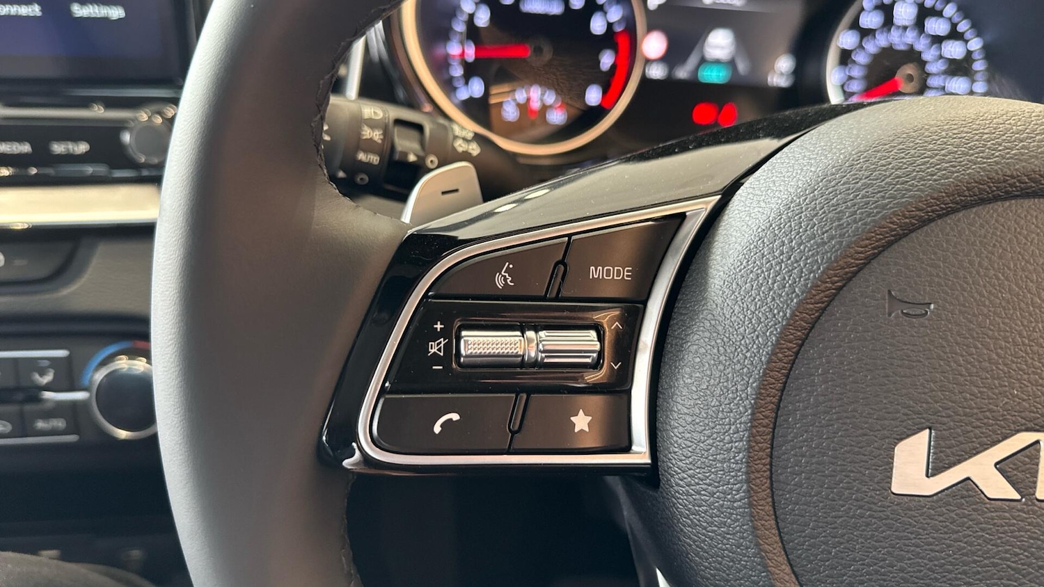 Used Kia XCeed 2025 for sale - 76388470: Photo 38