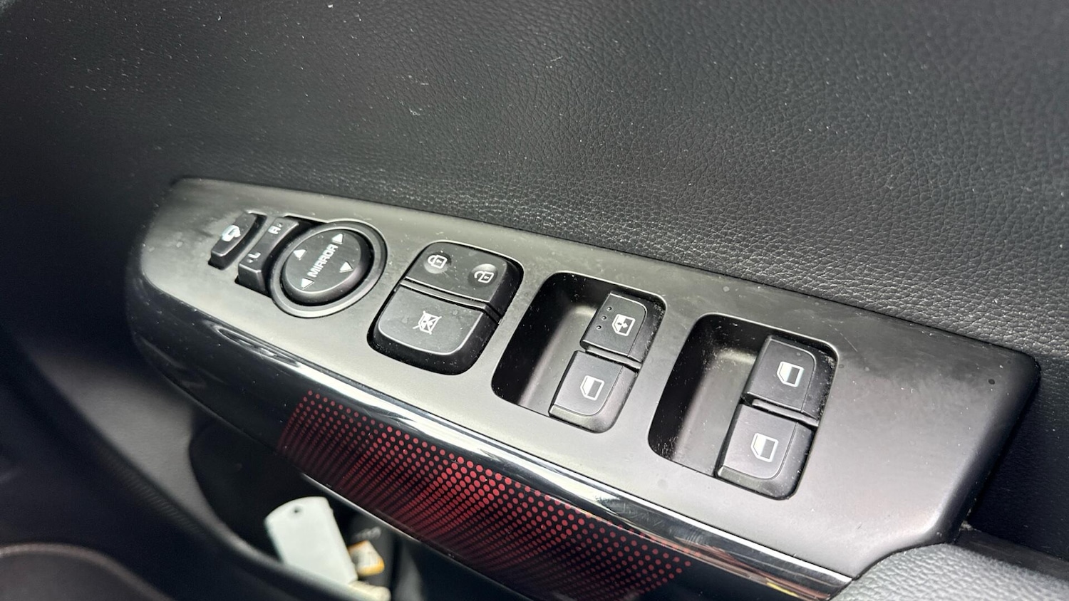 Used Kia Picanto 2023 for sale - 76317984: Photo 33