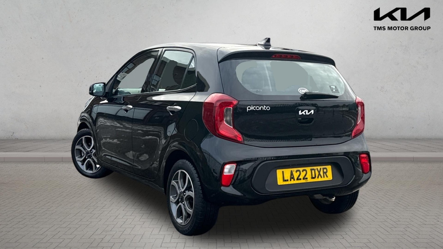 Used Kia Picanto 2022 for sale - 76975773: Photo 2