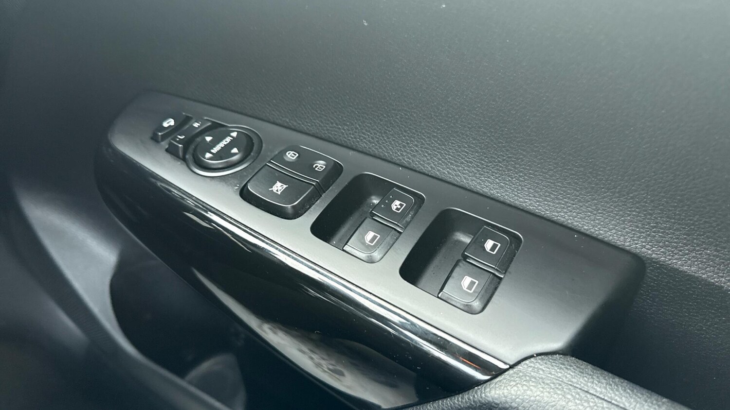 Used Kia Picanto 2022 for sale - 76975773: Photo 31