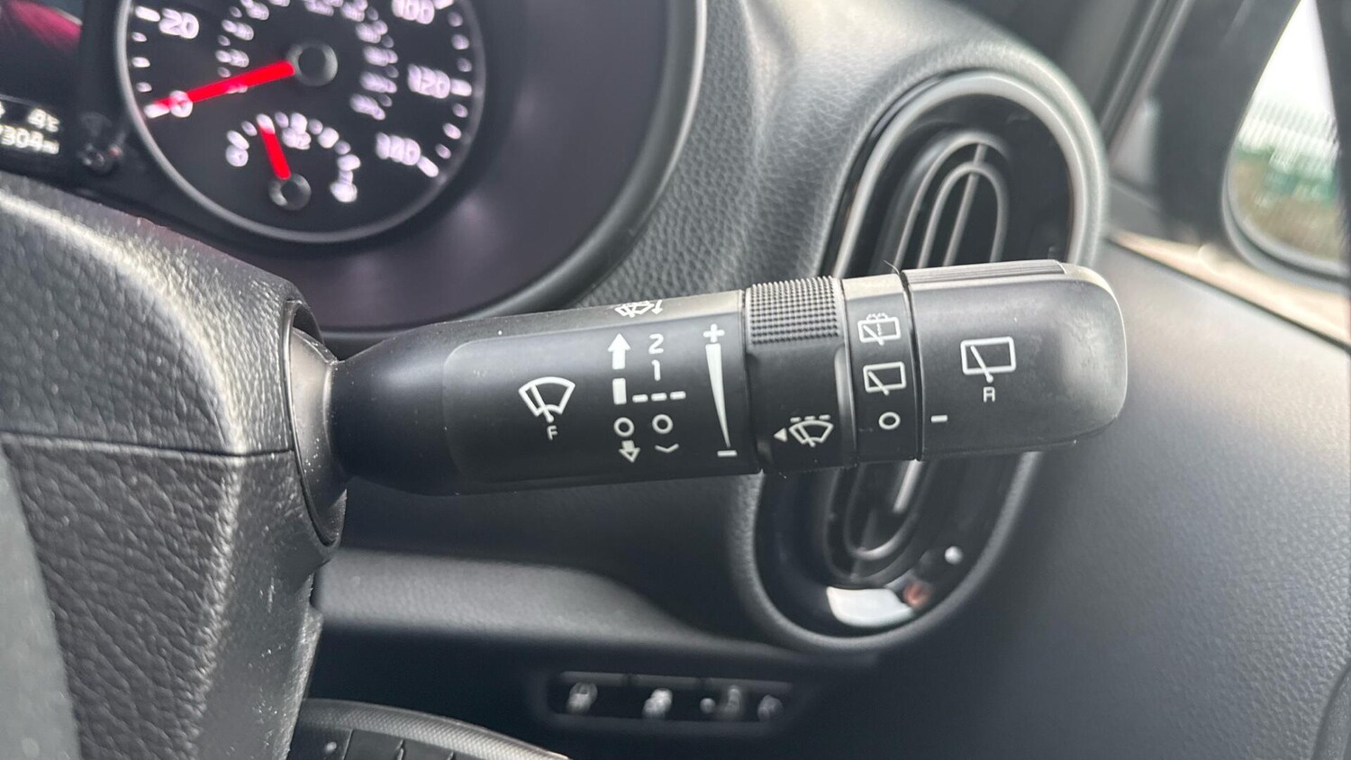 Used Kia Picanto 2022 for sale - 76975773: Photo 34