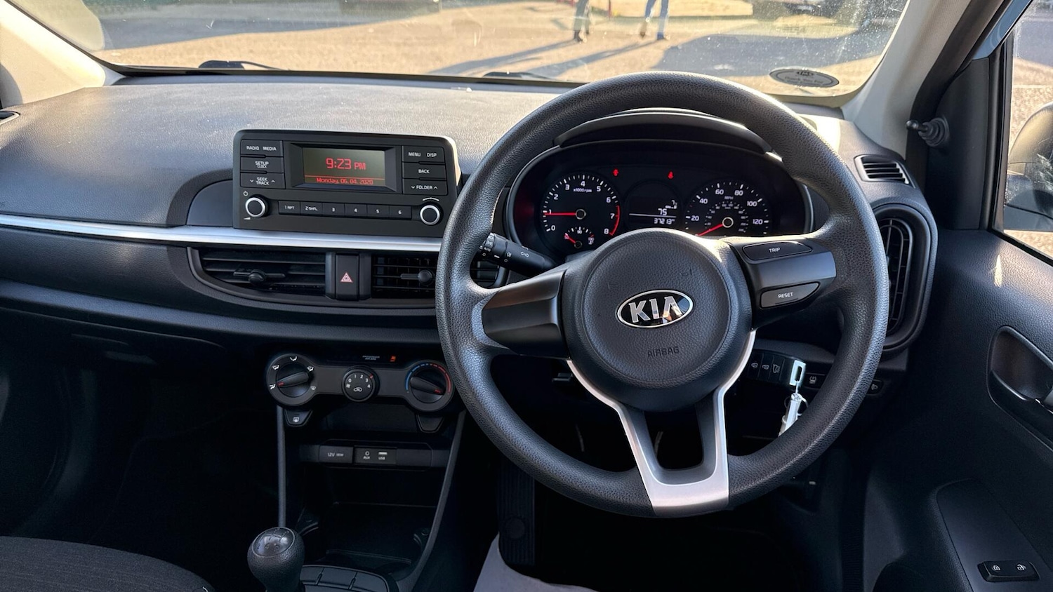 Used Kia Picanto 2017 for sale - 76597073: Photo 30