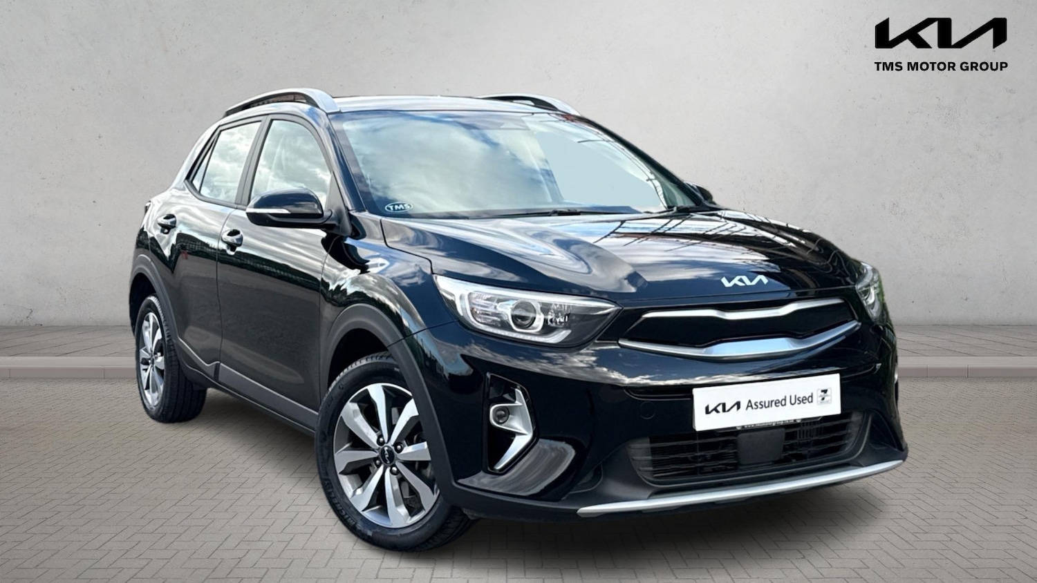 Used Kia Stonic 2023 for sale - 76371125: Photo 1
