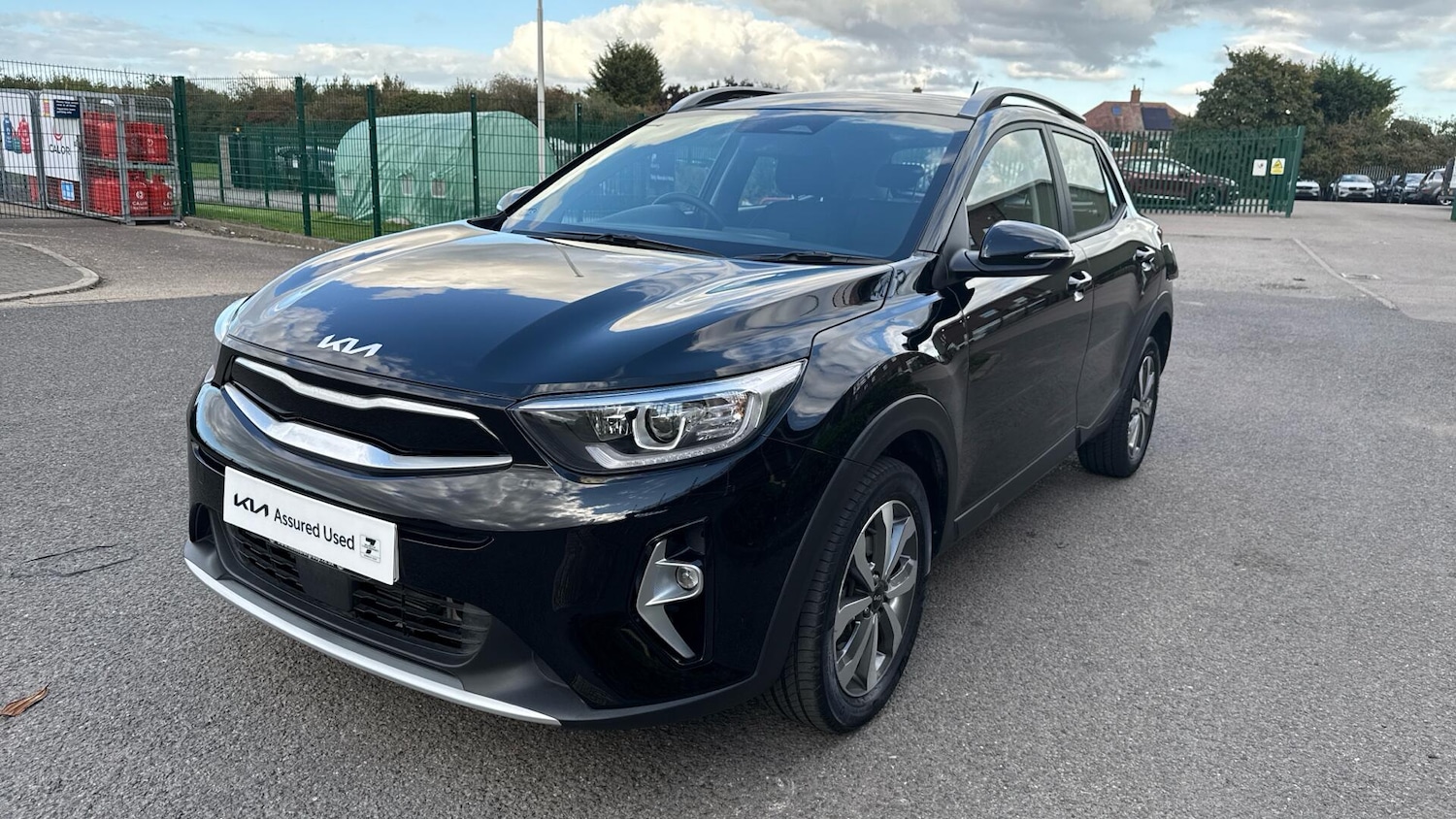 Used Kia Stonic 2023 for sale - 76371125: Photo 12