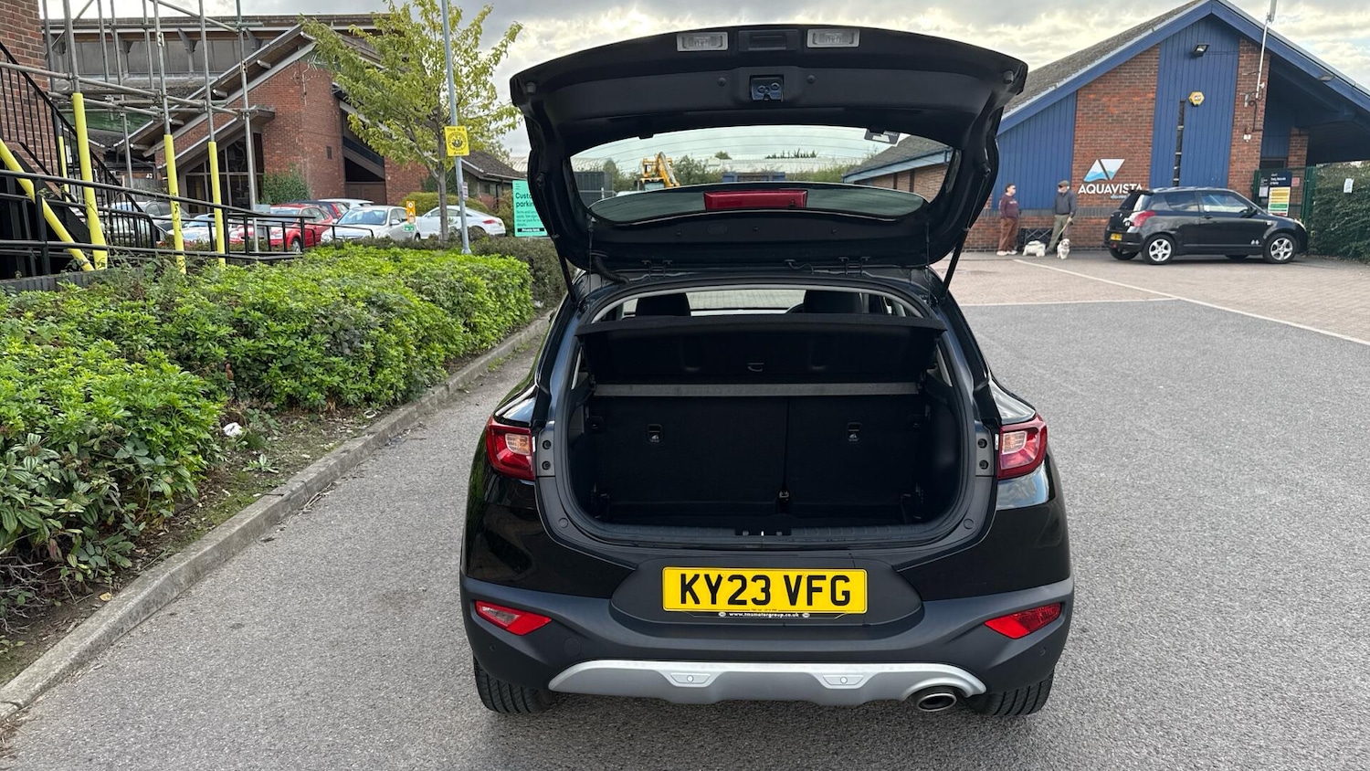 Used Kia Stonic 2023 for sale - 76371125: Photo 8