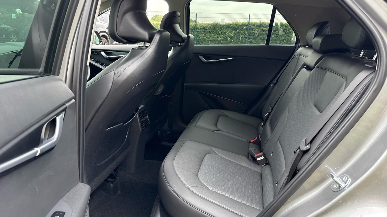 Used Kia Niro 2025 for sale - 76307390: Photo 11