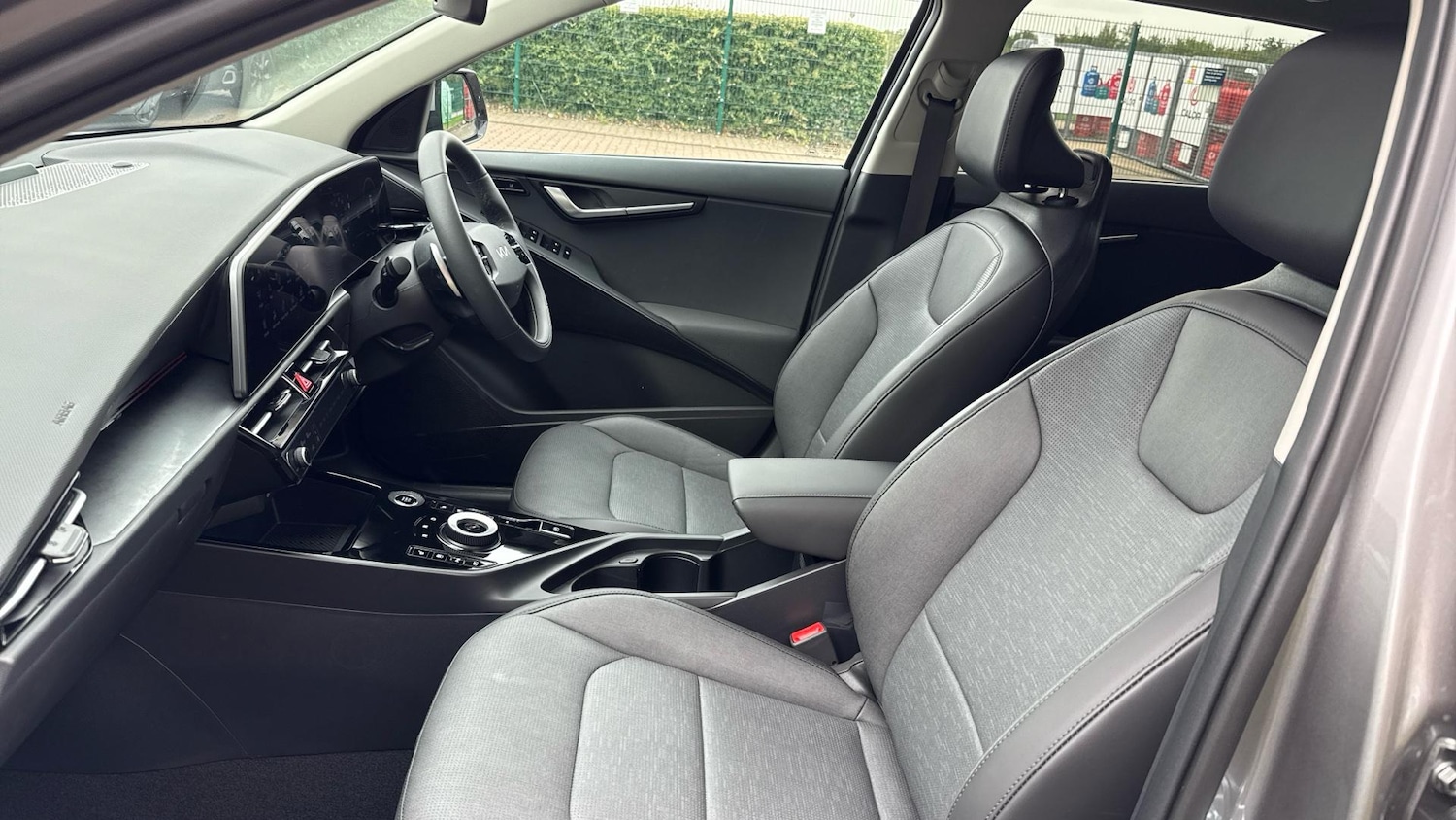 Used Kia Niro 2025 for sale - 76307390: Photo 23