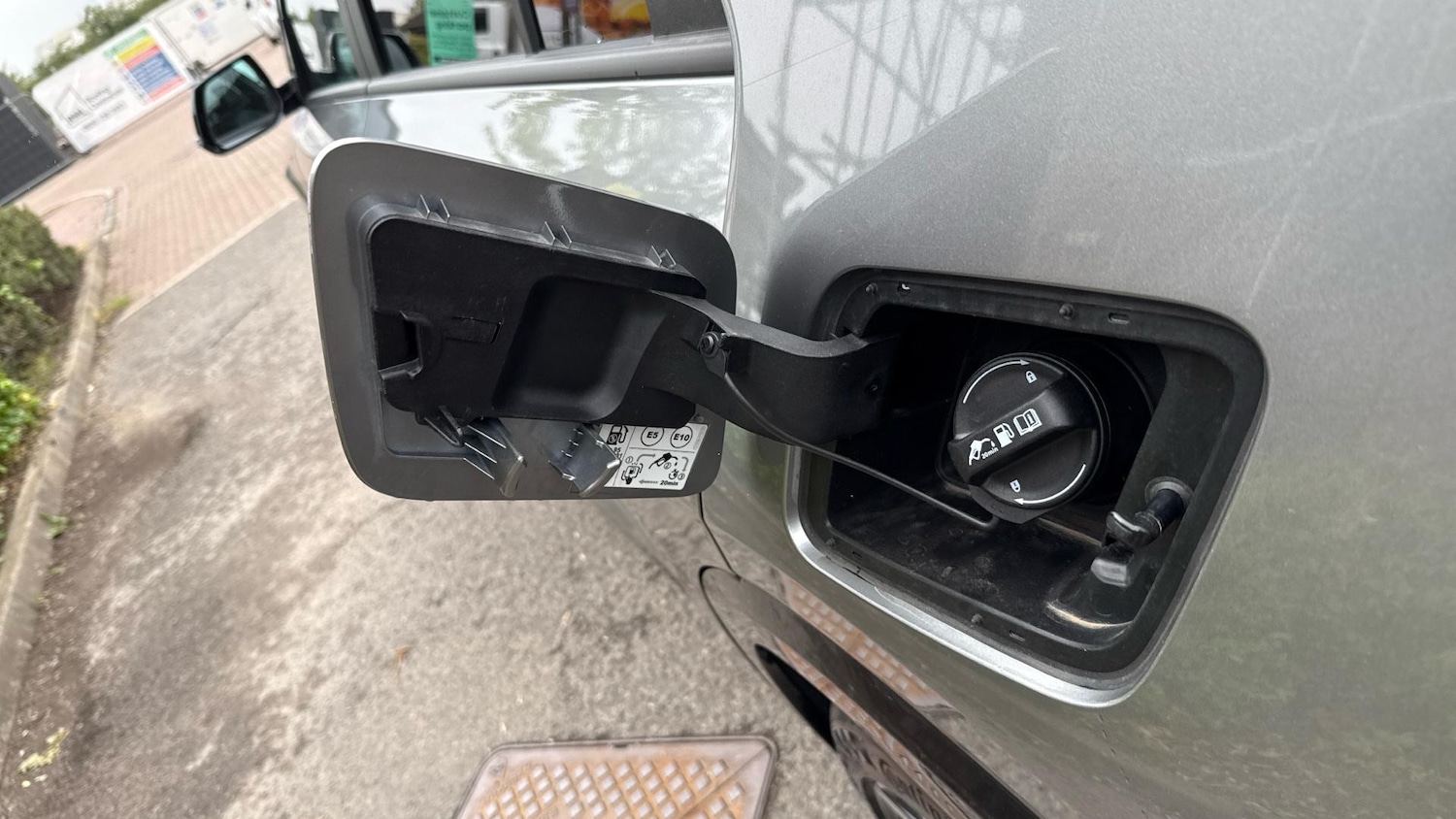 Used Kia Niro 2025 for sale - 76307390: Photo 29