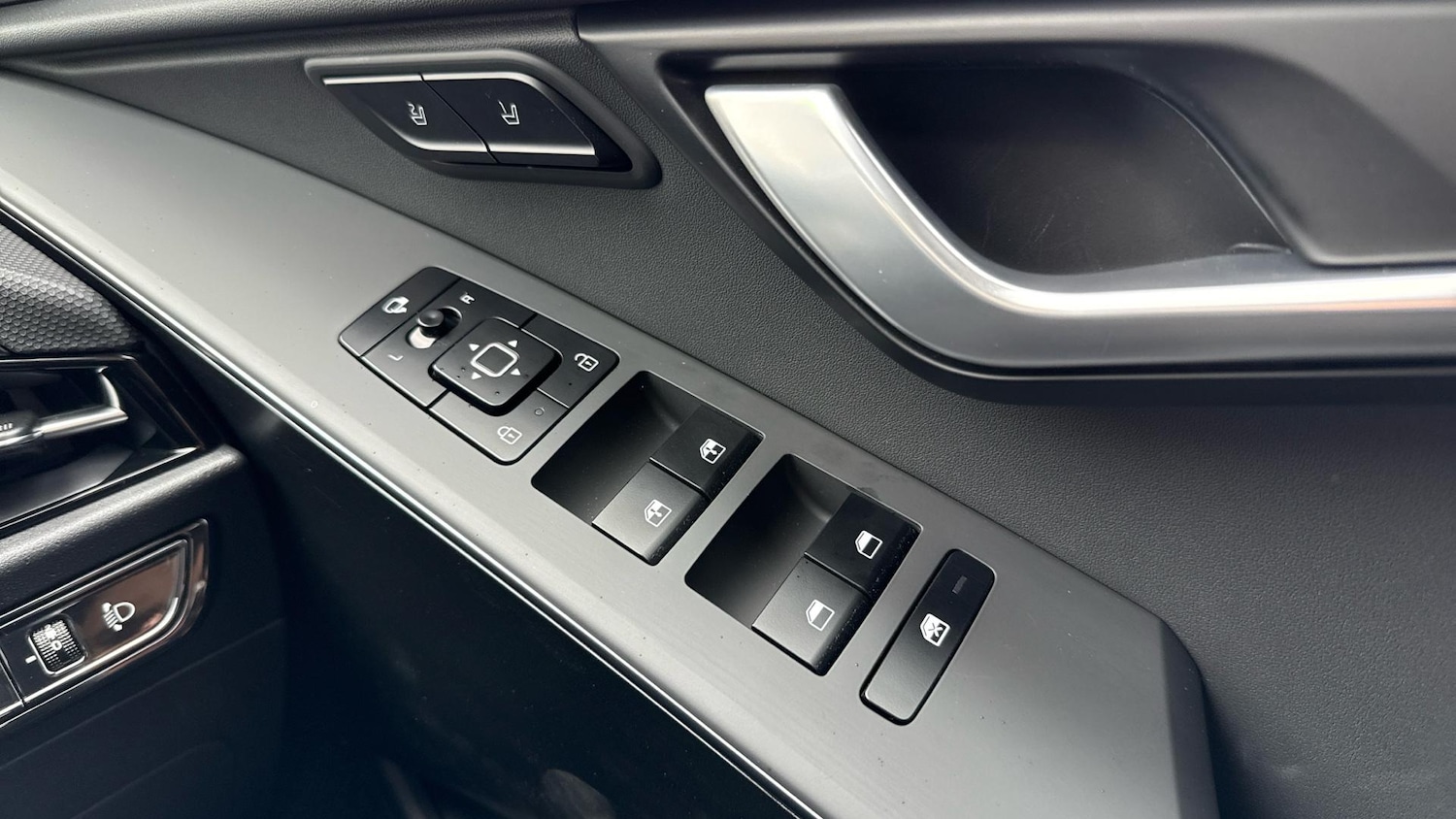 Used Kia Niro 2025 for sale - 76307390: Photo 41