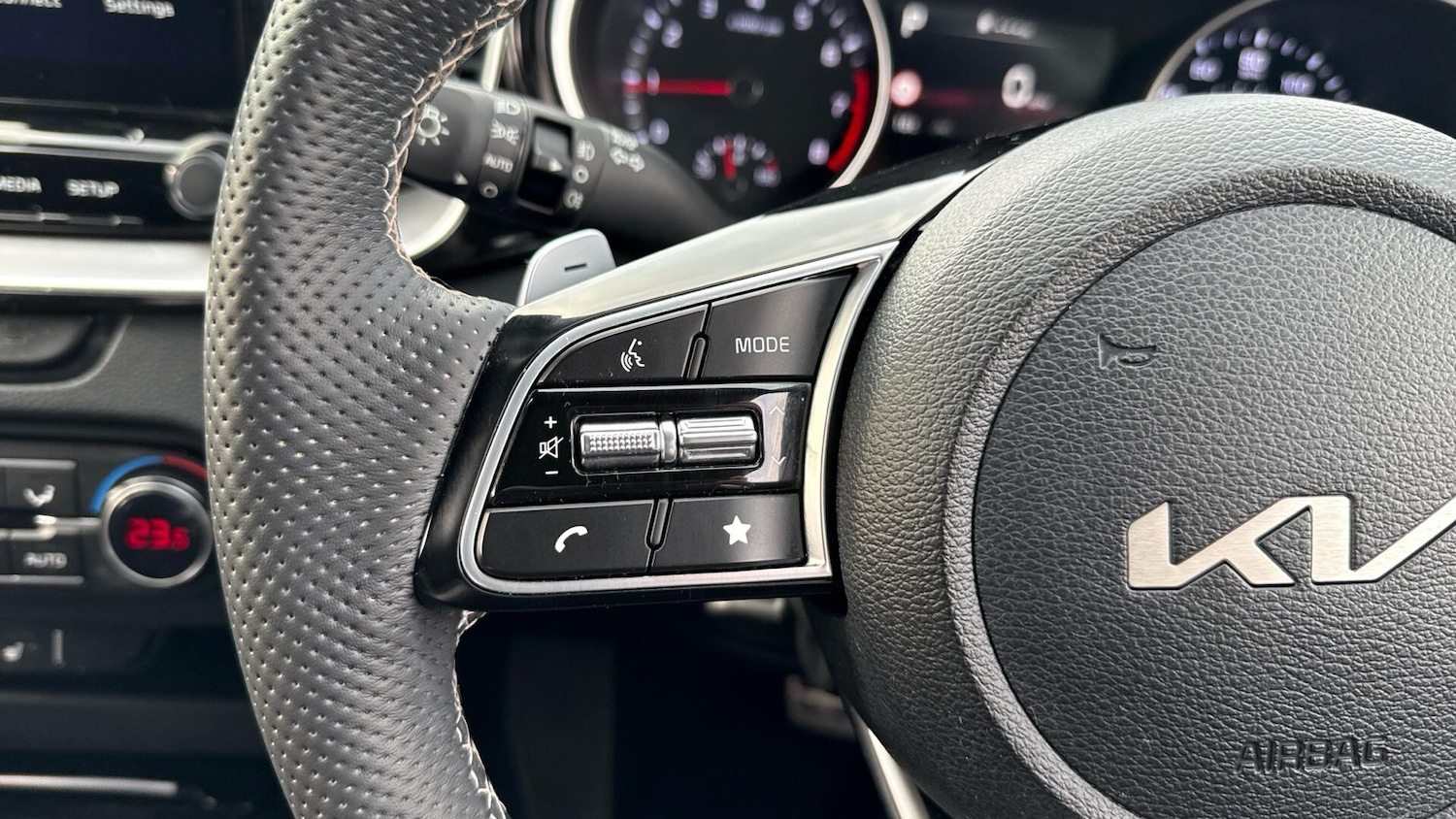 Used Kia Ceed 2025 for sale - 76423737: Photo 39