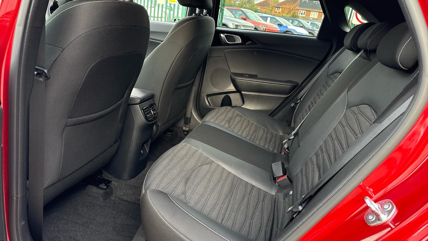 Used Kia Ceed 2025 for sale - 76423737: Photo 9