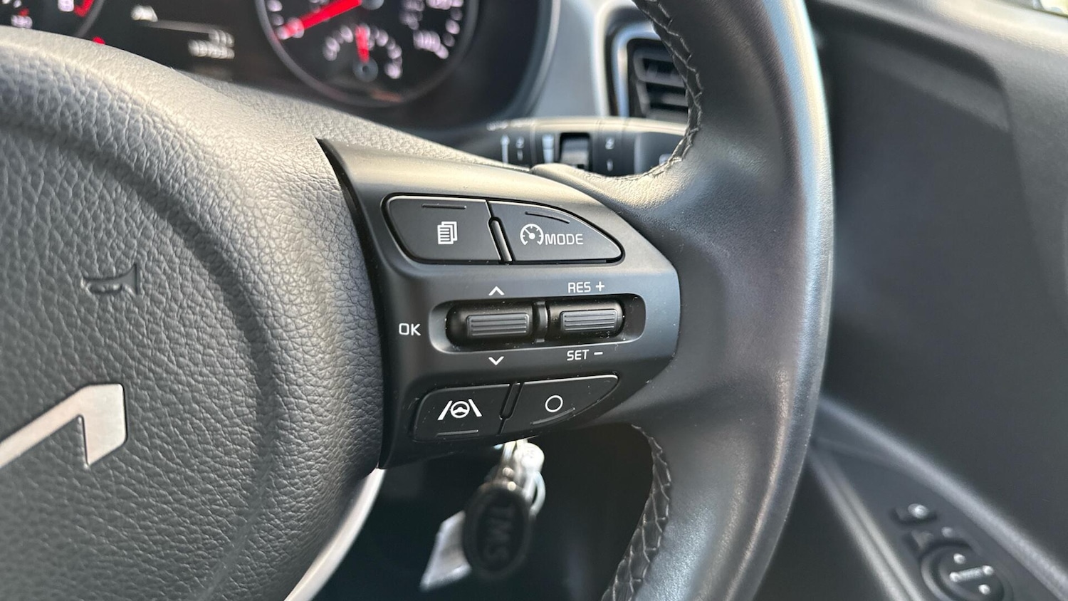 Used Kia Rio 2023 for sale - 76307249: Photo 37