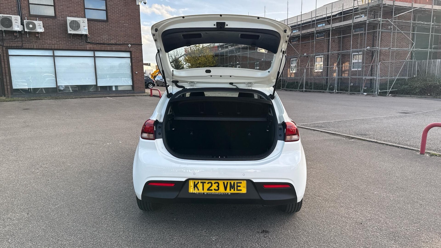 Used Kia Rio 2023 for sale - 76307249: Photo 9