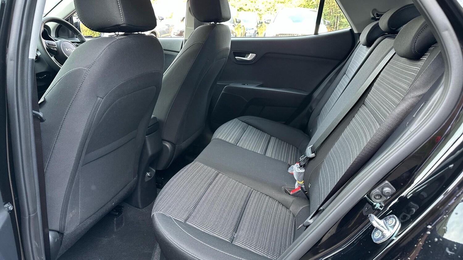 Used Kia Stonic 2025 for sale - 77673132: Photo 11