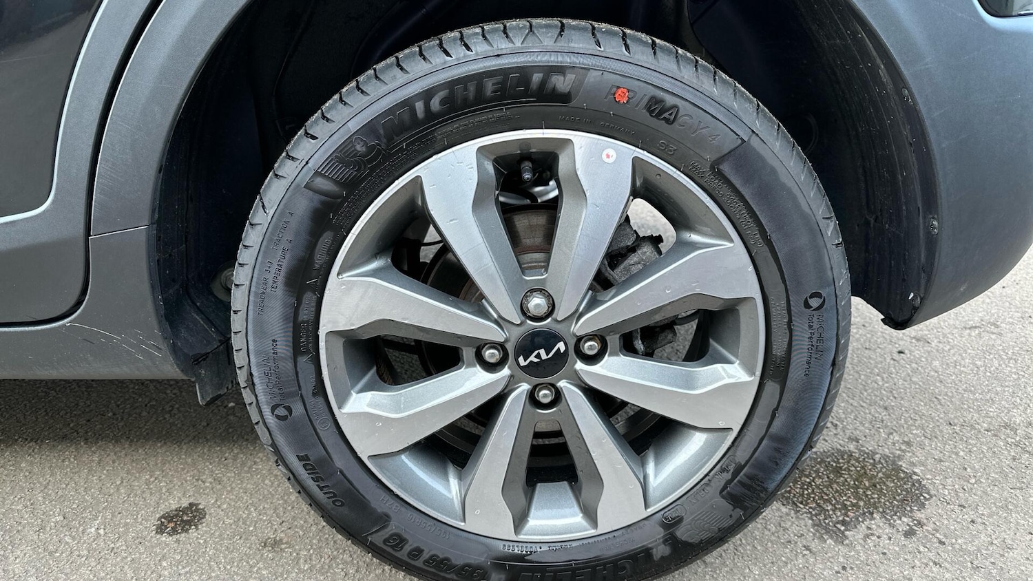 Used Kia Stonic 2025 for sale - 77673132: Photo 12