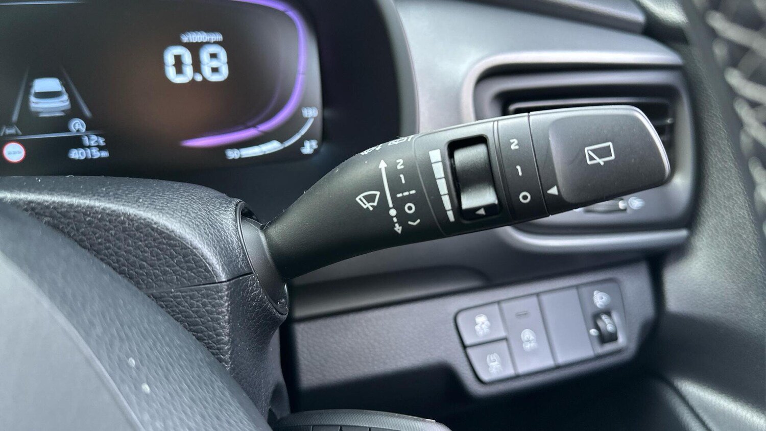 Used Kia Stonic 2025 for sale - 77673132: Photo 37