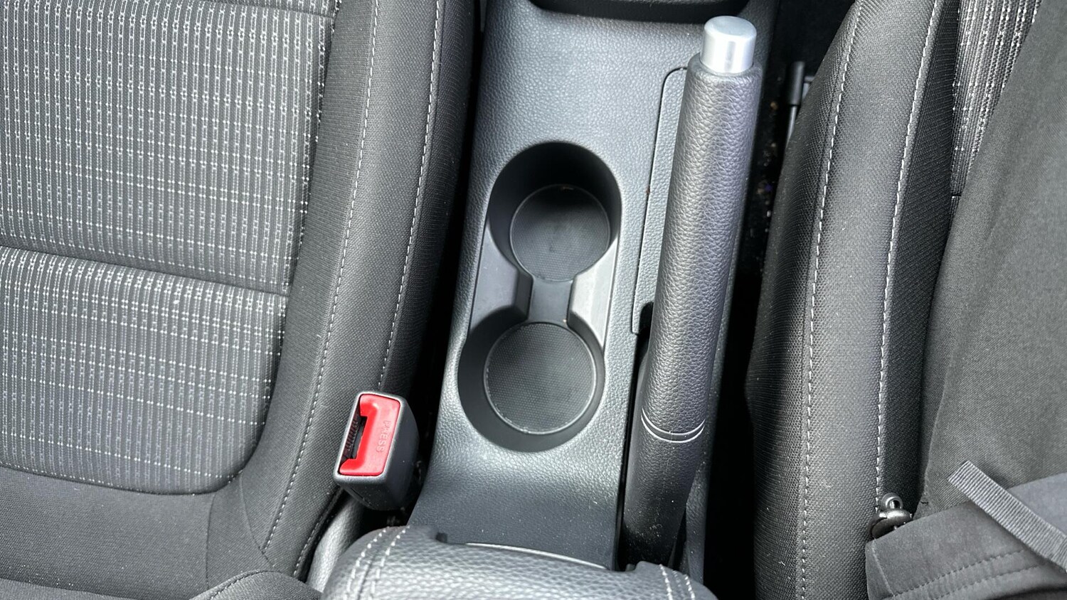 Used Kia Stonic 2025 for sale - 77673132: Photo 40