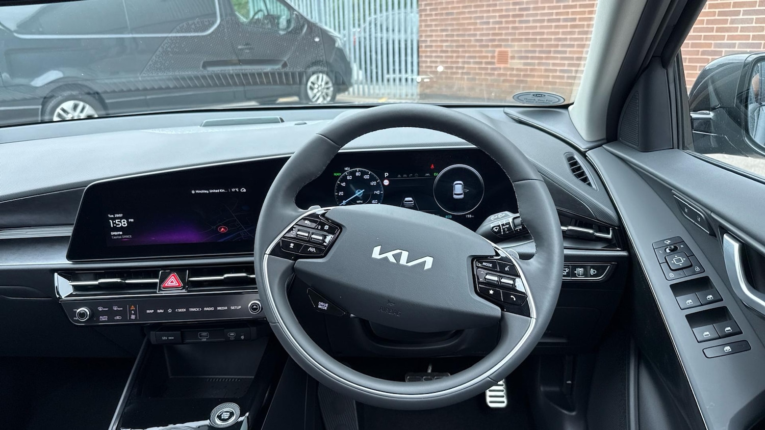 Used Kia Niro 2025 for sale - 76306520: Photo 39