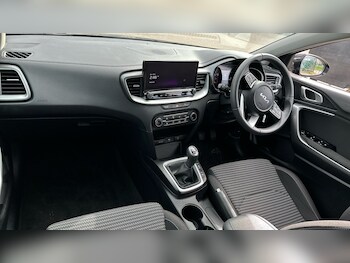 Used Kia Ceed 2025 for sale - 78260460: Photo