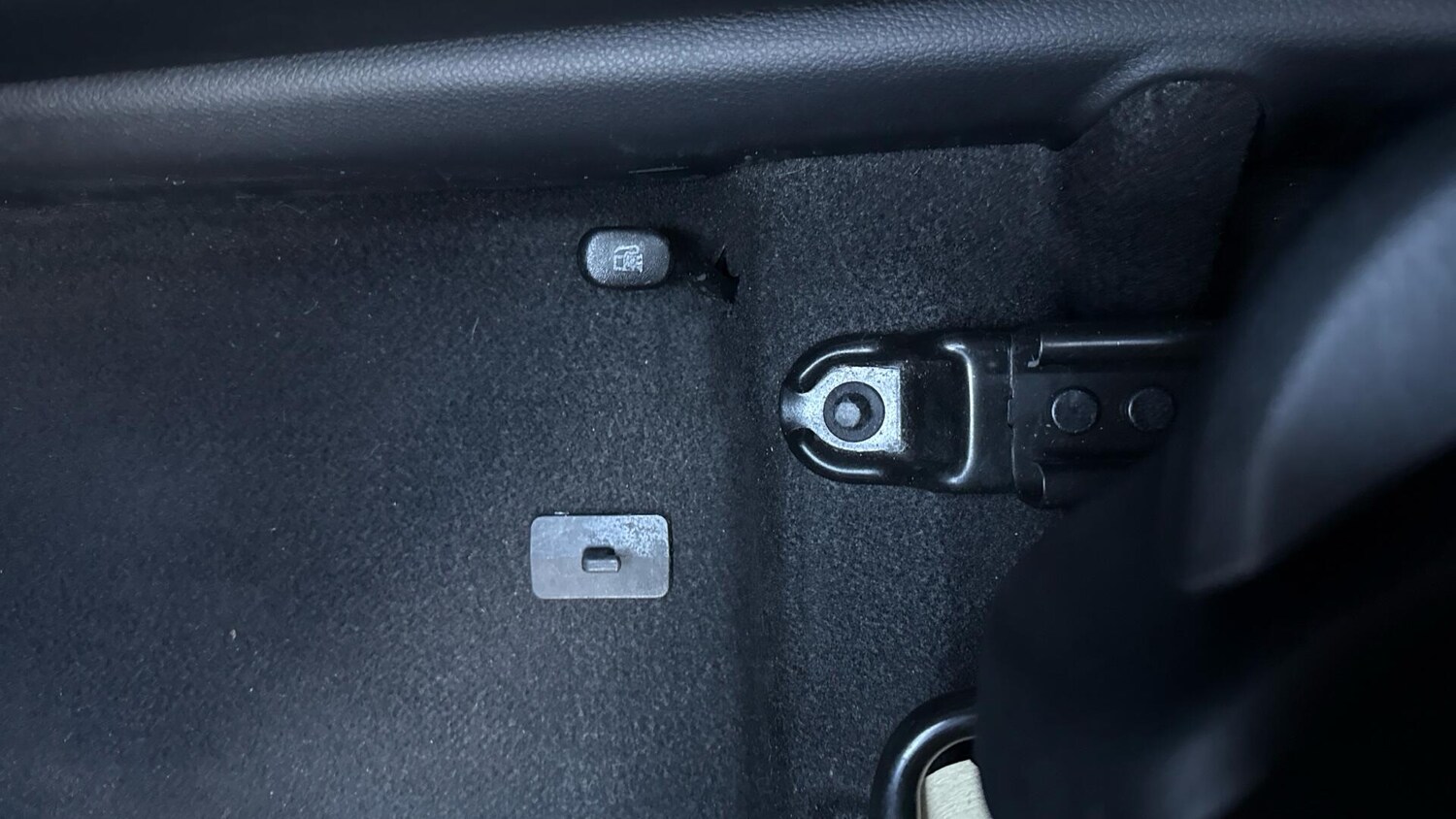 Used Kia Picanto 2022 for sale - 76802492: Photo 32