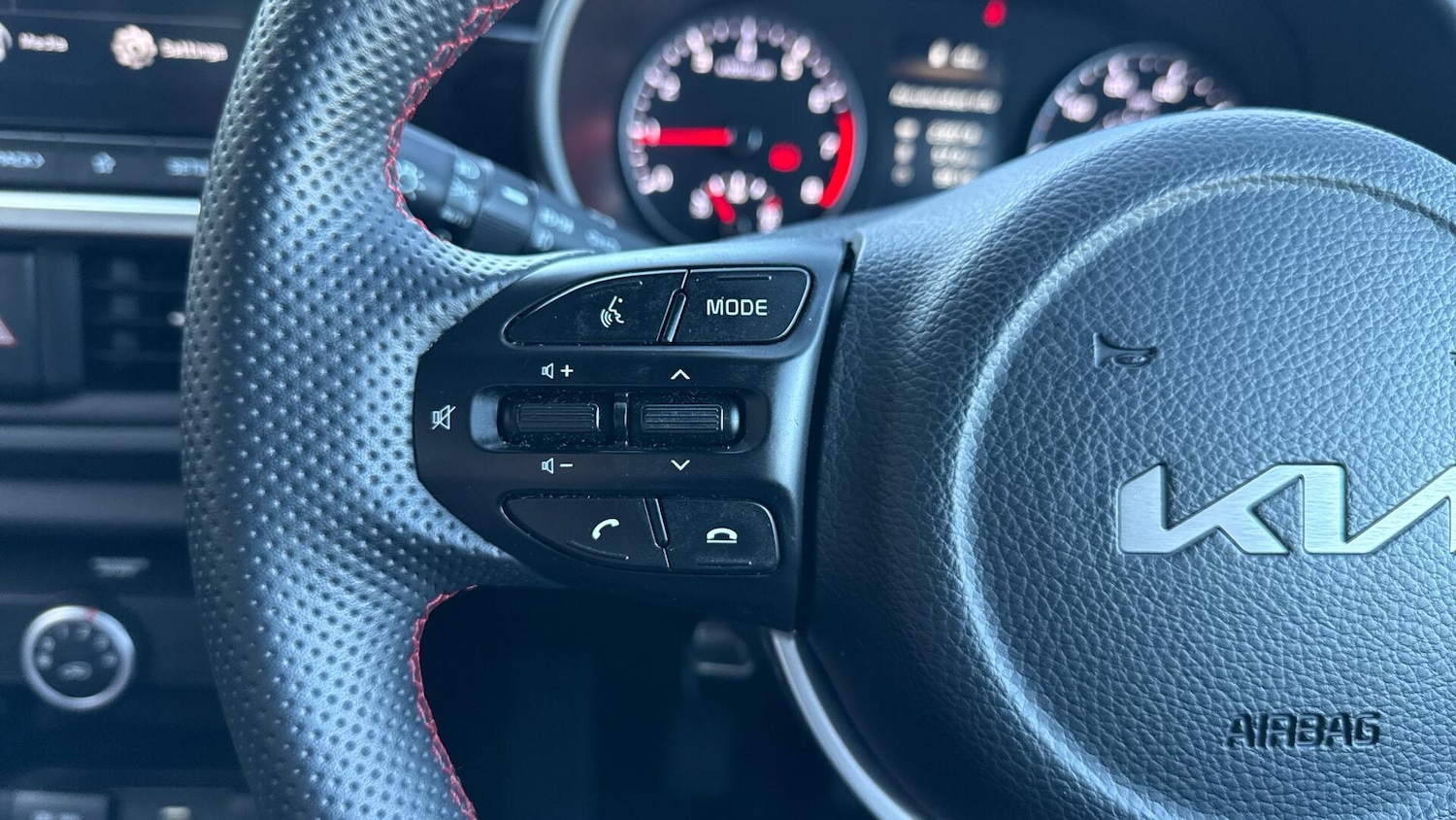 Used Kia Picanto 2022 for sale - 76802492: Photo 37